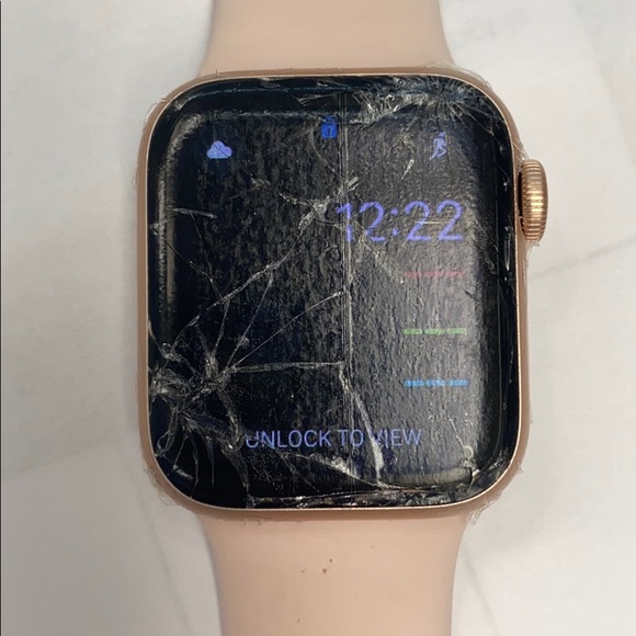 Broken Apple Watch Screen Series 5 